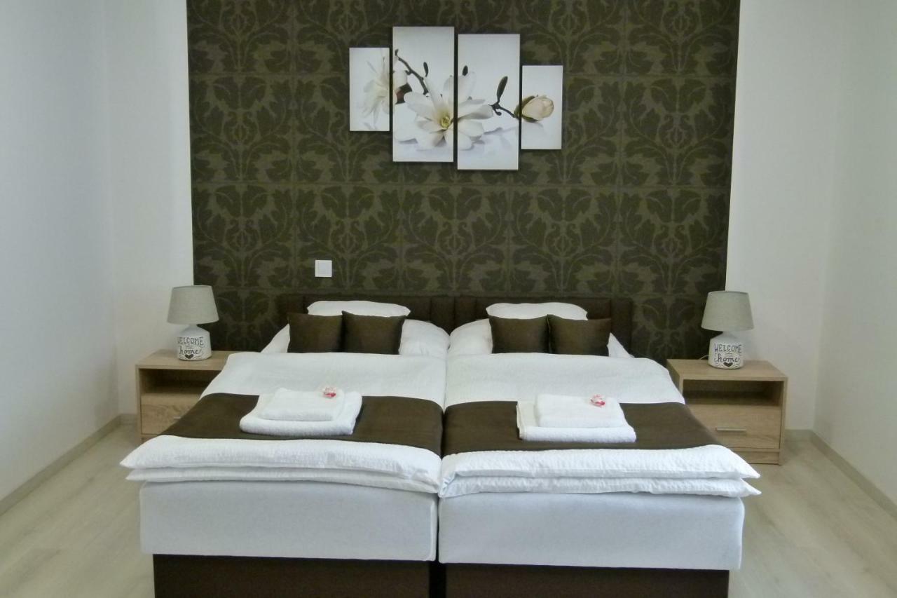 Wolf House Apartman Zalaegerszeg Ngoại thất bức ảnh
