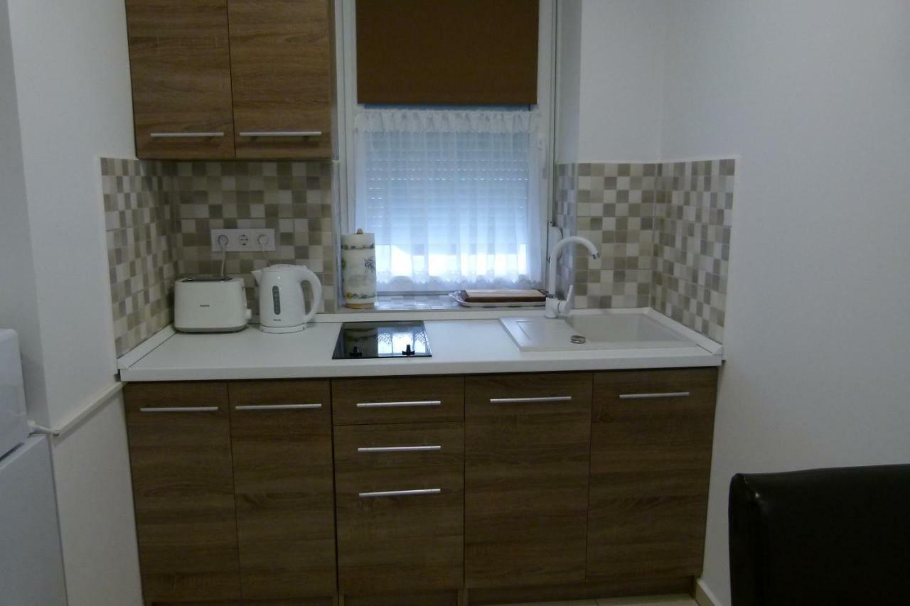 Wolf House Apartman Zalaegerszeg Ngoại thất bức ảnh